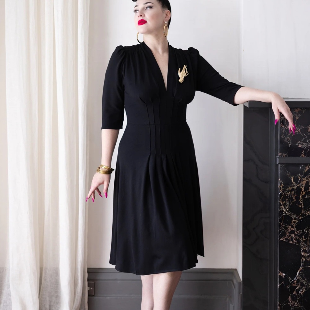 Trashy Diva Jenny Pinup Dress Black, Size 6 Medium. LBD